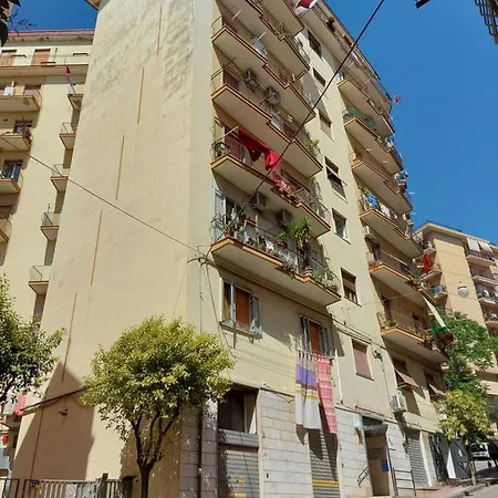 Riflessi Damare & 4* Salerno