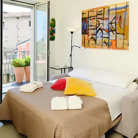 Bed & Breakfast Riflessi Damare & 4*